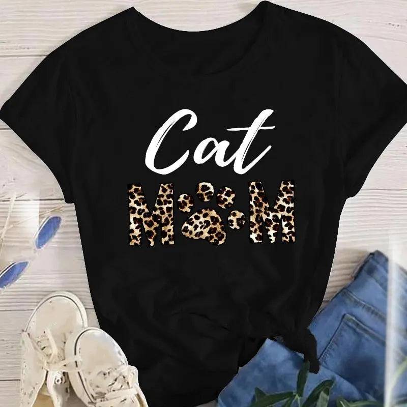 Black Cat Mom women's T-shirt with cartoon cat print, short sleeves, and graphic design, perfect for summer casual wear.