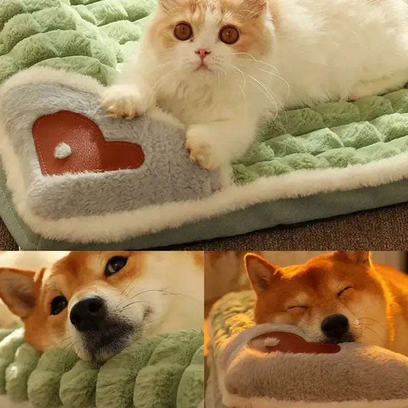 Cozy coffee plaid pet mat by TrendyPet's Zone, suitable for small to large dogs and cats, removable and washable sleeping pad.