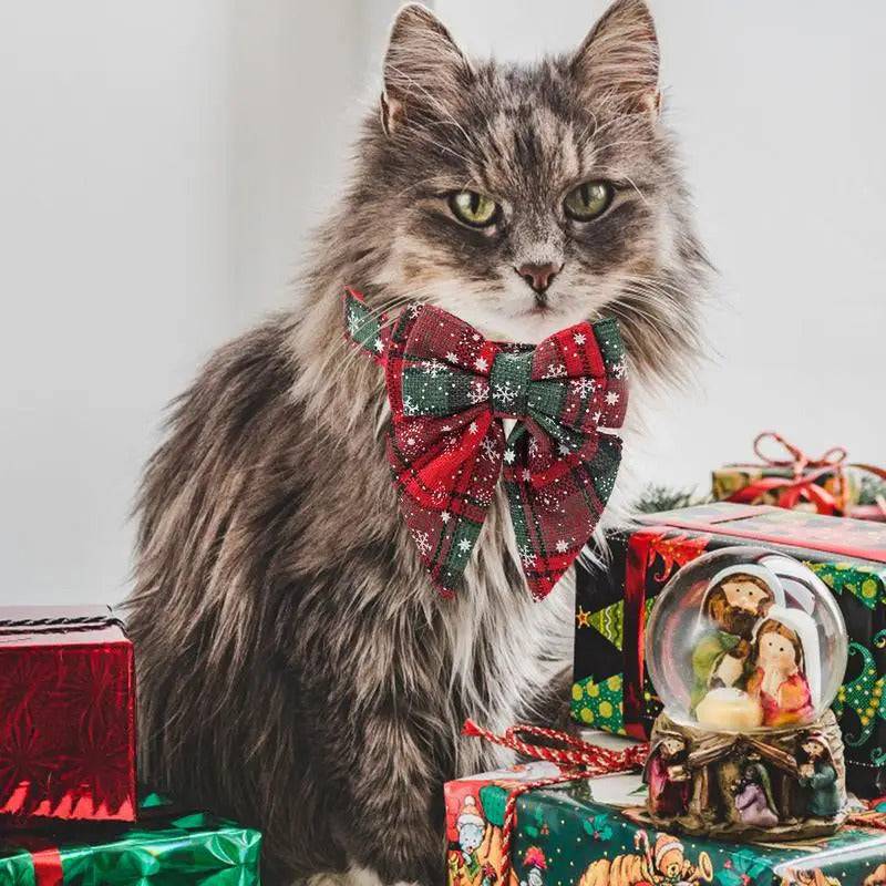 Red Green Christmas Snowflake Pet Collar Holiday Bow Design - TrendyPet's Zone