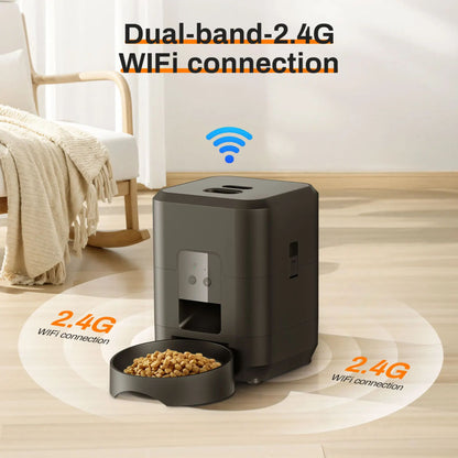 Black 2L TrendyPet's Zone smart automatic pet feeder with timer and WiFi app for dog and cat dry food dispensing.