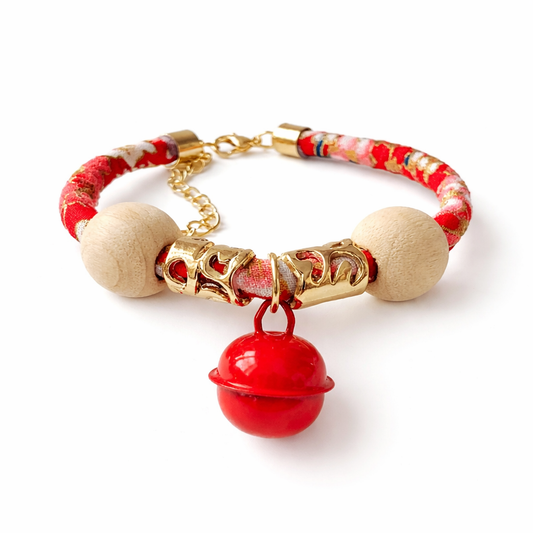 Natural Camphor Wood Cat Collar – Safe & Non-Toxic Anti-Flea & Tick Repellent Lightweight, Comfortable & Adjustable Protection TrendyPet's Zone