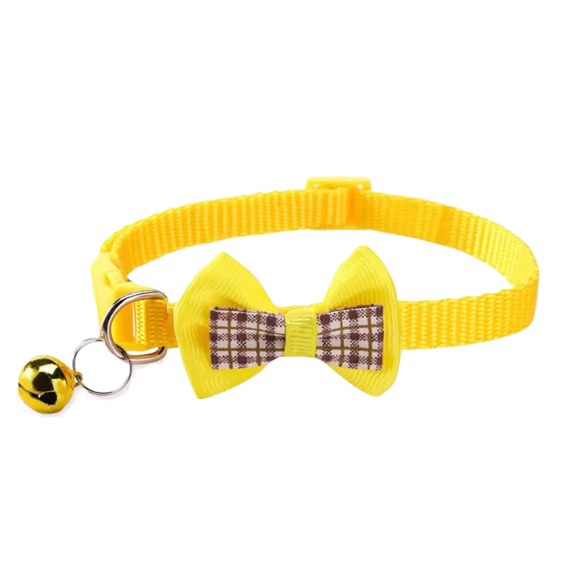 Yellow adjustable cat collar with bell and bow from TrendyPet's Zone, stylish and comfortable for cats.
