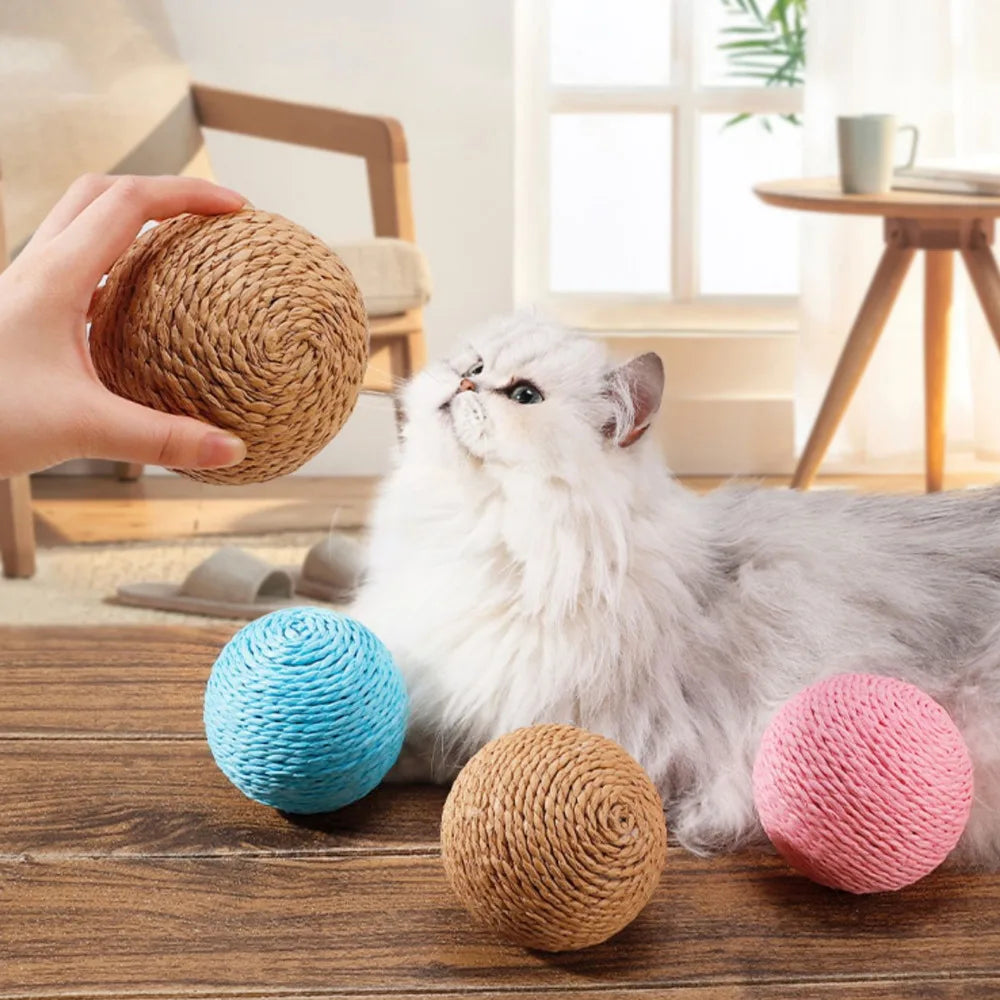 Yellow 10cm sisal cat scratching ball from TrendyPet's Zone, designed for kittens to scratch, play, and stay entertained.