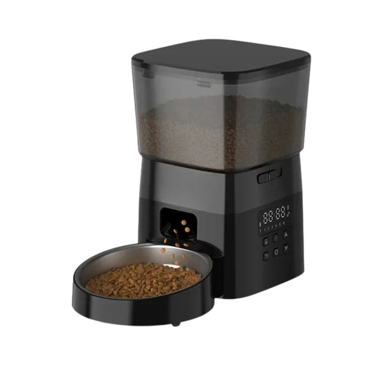 Black 2L automatic pet food dispenser for cats and dogs with portion control, by TrendyPet's Zone.