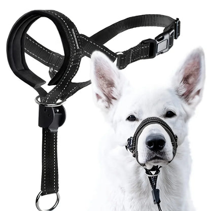 Black adjustable nylon anti-bark dog muzzle and head halter from TrendyPet's Zone, designed for control and safety during walks.