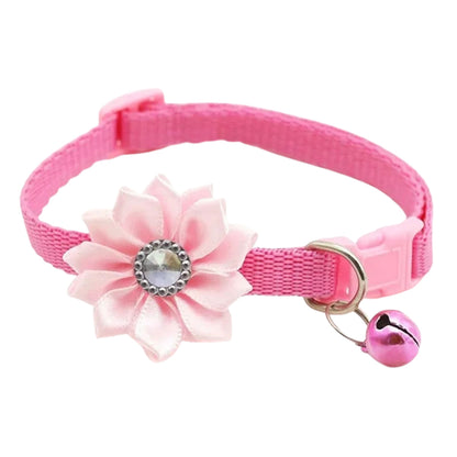 Pink flower breakaway cat collar with bell from TrendyPet's Zone, adjustable and comfortable for cats.