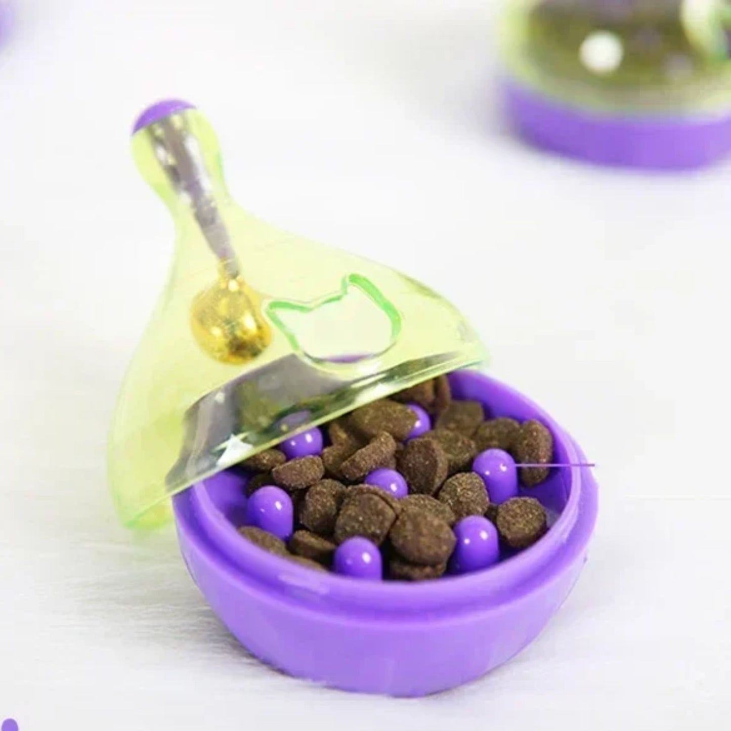 Cat Food Tumbler Toy - Interactive Treat Ball for Cats TrendyPet's Zone