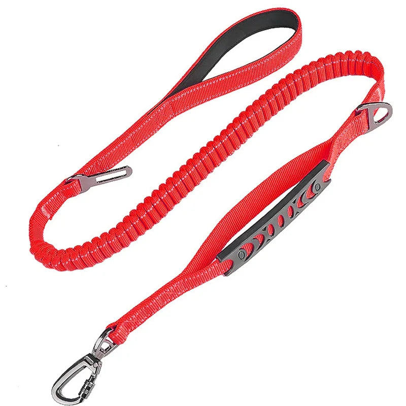 Red reflective shock-absorbing dog leash with car safety buckle from TrendyPet's Zone, designed for secure vehicle travel.