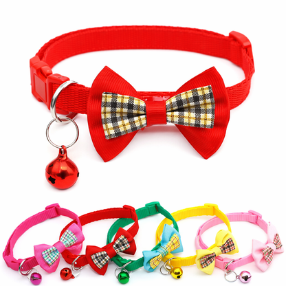 Red adjustable cat collar with bell and bow from TrendyPet's Zone, stylish and comfortable for cats.